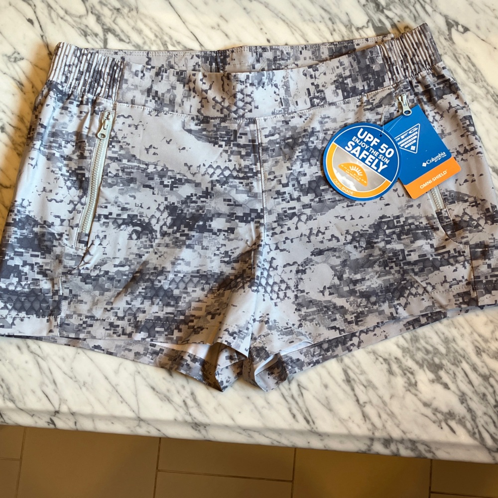 Columbia Women's Digital Camo Athletic Shorts